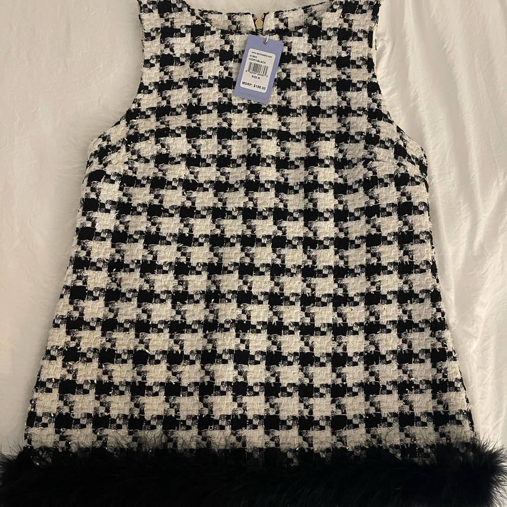 NWT Sail to Sable Black and White Checkered Medium Top with faux fur